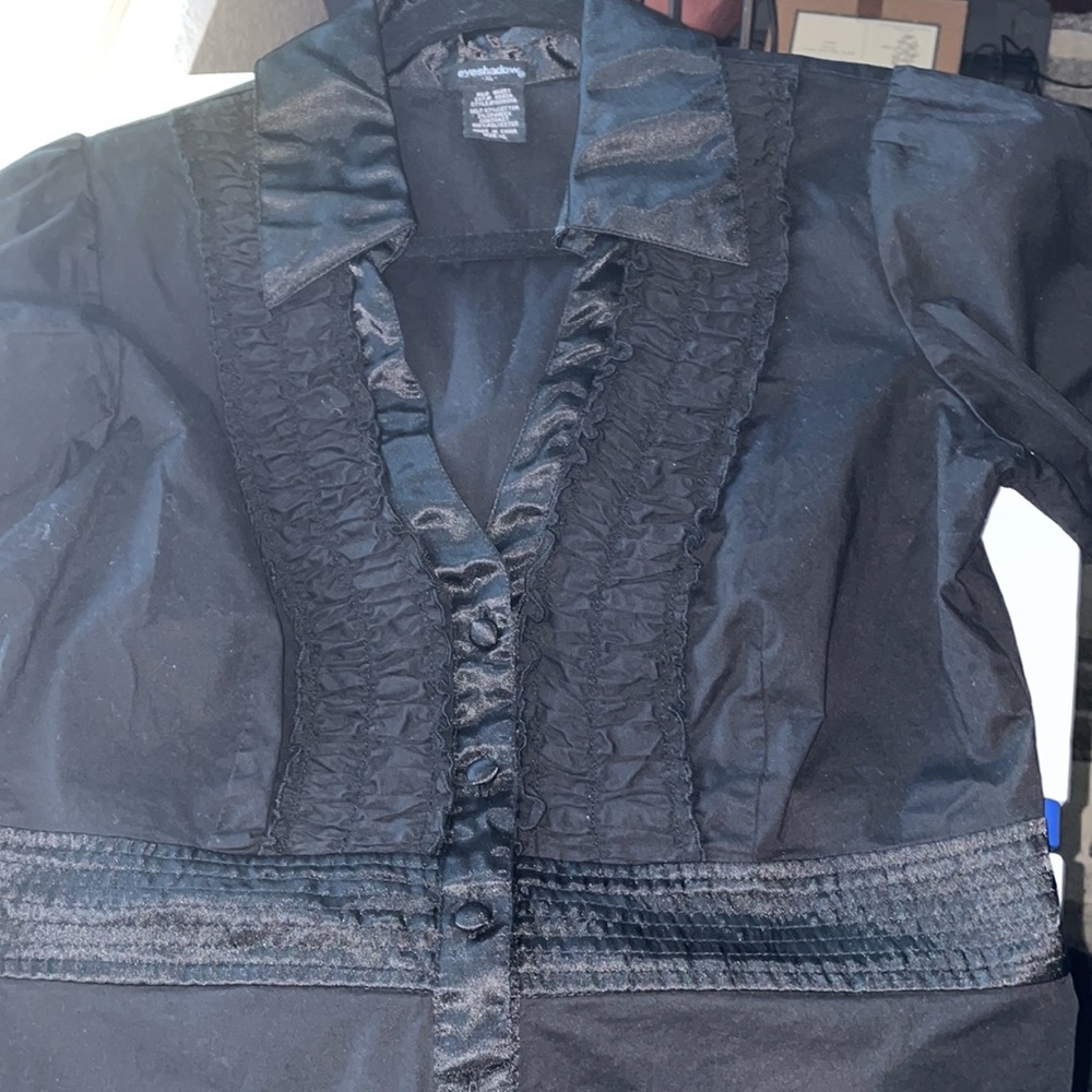 Black Button Up Ss Tux Top - image 2